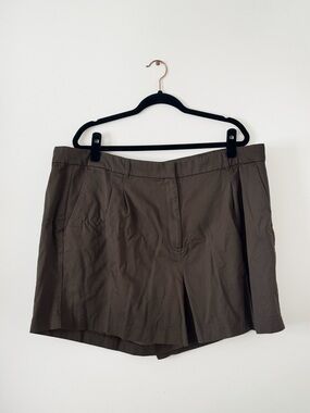 Old Navy High Rise Pleated Relaxed Shorts Adjustable Waist - Size 2X